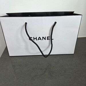 Medium CHANEL Classic White and Black Shopping Bag